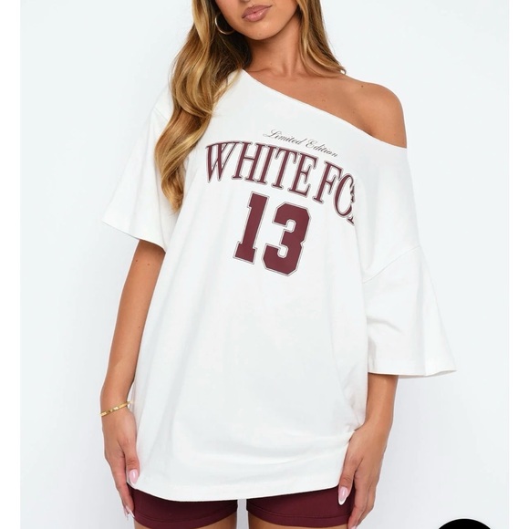 NWT White Fox Everything In Time Off Shoulder Oversized Tee - Picture 3 of 6